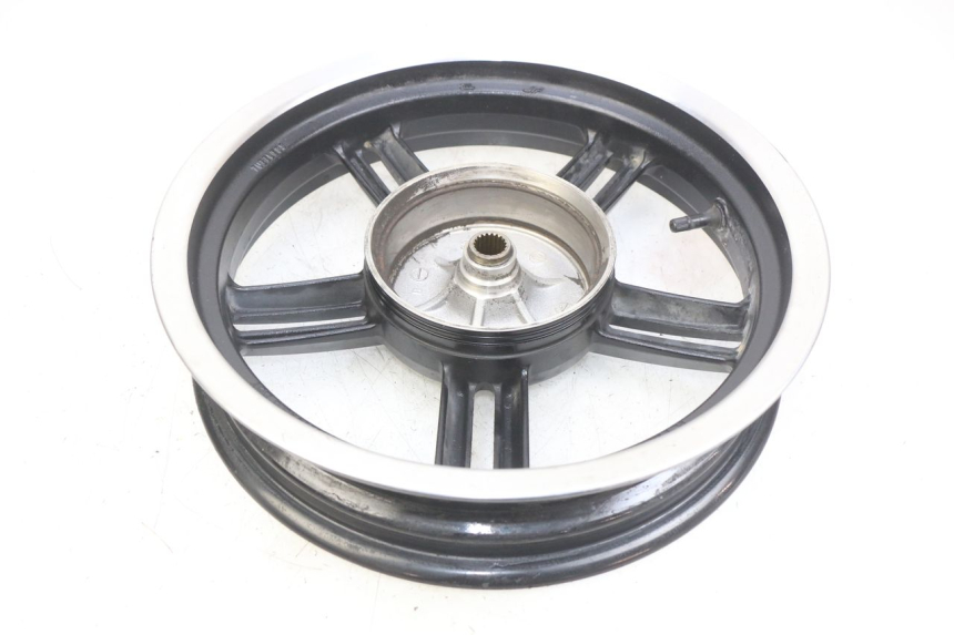 photo de REAR WHEEL RIM KYMCO AGILITY 16+ 4T 50 (2018 - 2023) - Component zoom