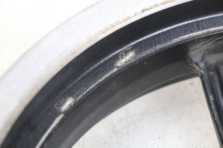 photo de REAR WHEEL RIM KYMCO AGILITY 16+ 4T 50 (2018 - 2023) - Component zoom