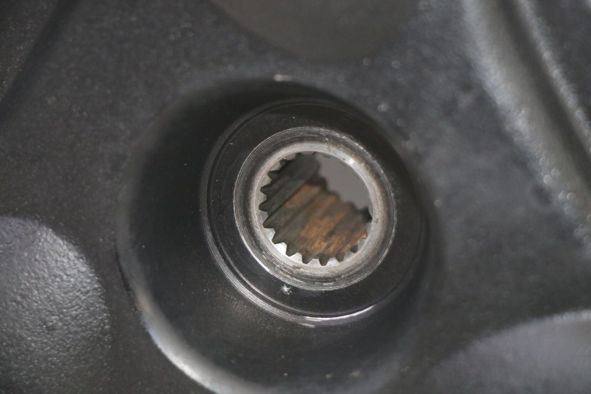 photo de REAR WHEEL RIM KYMCO AGILITY 4T 50 (2018 - 2022) - Technical close-up