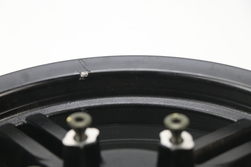 photo de REAR RIM KYMCO AGILITY CITY 16P 125 (2015 - 2021) - Alternative perspective