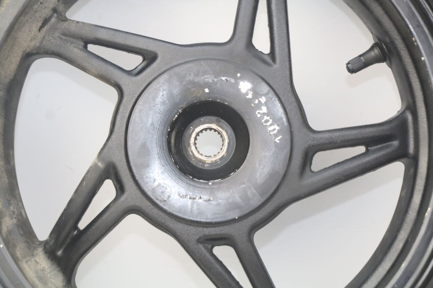 photo de REAR WHEEL RIM KYMCO AGILITY RS 2T 50 (2009 - 2013) - Distinctive features