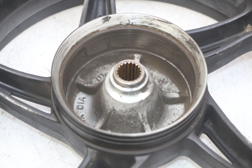 photo de REAR WHEEL RIM KYMCO AGILITY RS 4T 50 (2009 - 2013) - Markings and original references