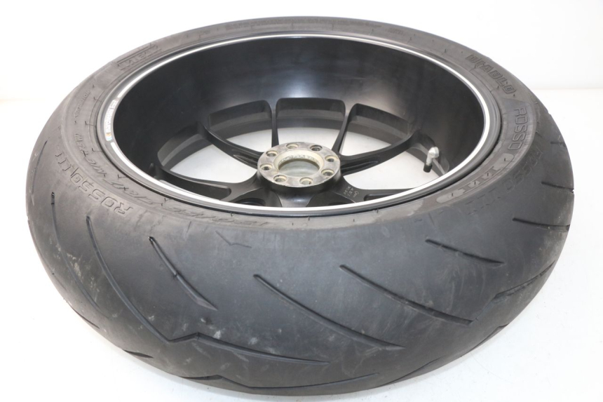 photo de REAR RIM MV AGUSTA BRUTALE R WALLY 910 (2008 - 2008) - Technical close-up