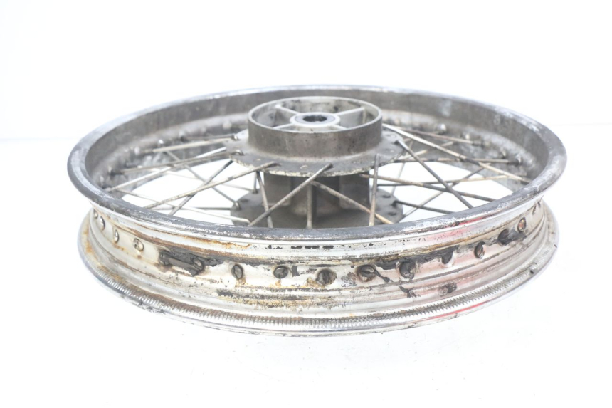 photo de REAR WHEEL RIM ROYAL ENFIELD BULLET CLASSIC 500 (2017 - 2020) - Technical close-up