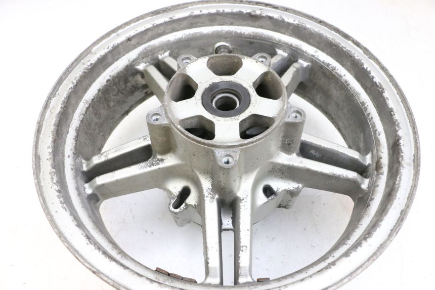 photo de REAR RIM SUZUKI BURGMAN EXECUTIVE ABS 650 (2006 - 2012) - Markings and original references