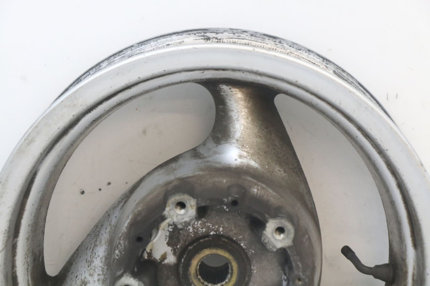 photo de REAR WHEEL RIM BMW C1 125 (2000 - 2003) - Zoom on usage condition