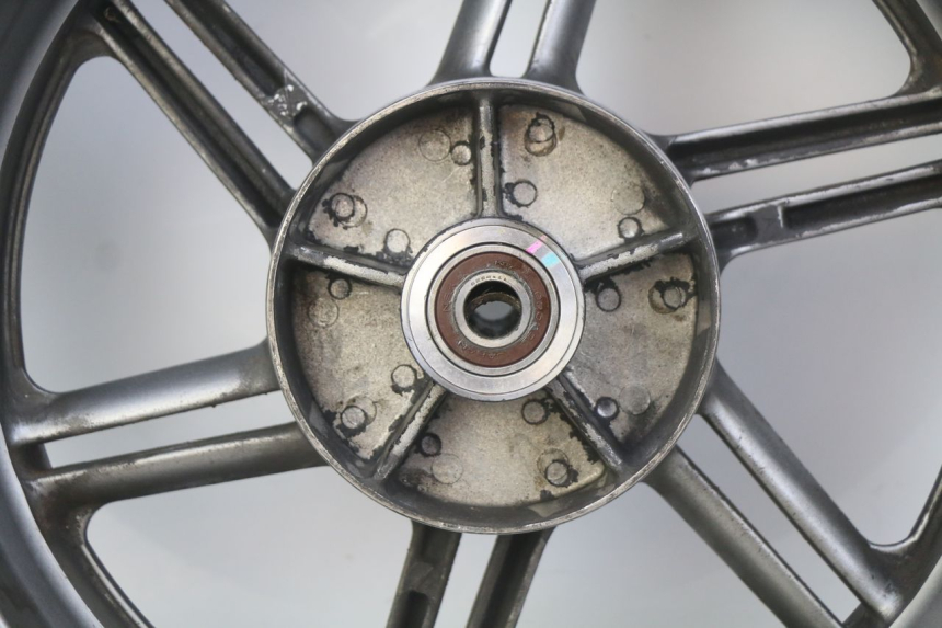 photo de REAR WHEEL RIM HONDA CBF 500 (2004 - 2007) - Additional view of the item