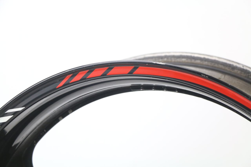 photo de REAR RIM HONDA CBR 929 RR FIREBLADE 900 (2000 - 2001) - Detailed visual inspection