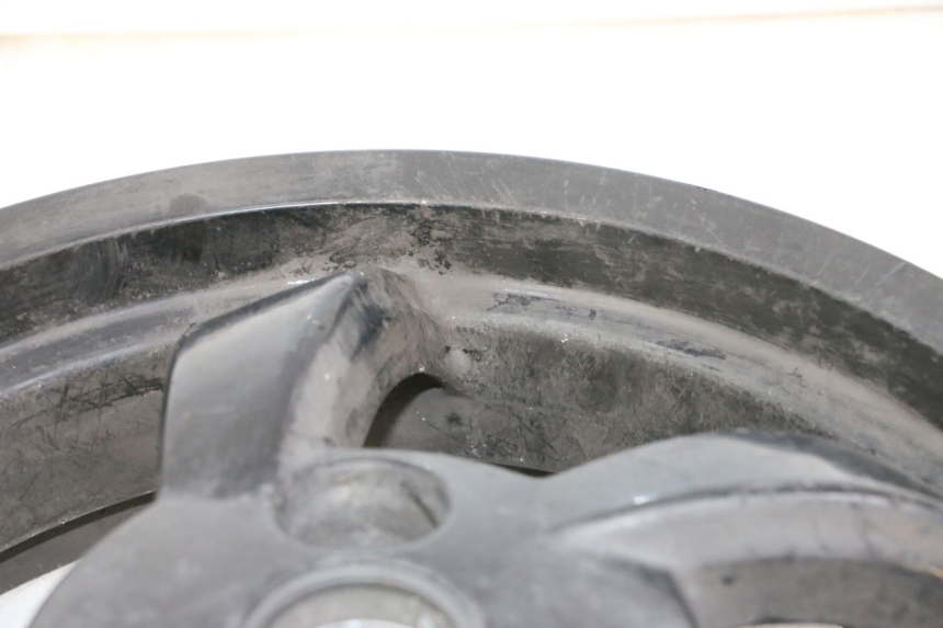 photo de REAR WHEEL RIM PEUGEOT CITYSTAR 50 (2013 - 2017) - High-resolution close-up