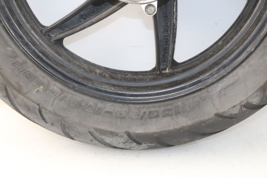 photo de REAR RIM HYOSUNG COMET GTR 125 (2007 - 2014) - Fixing points details