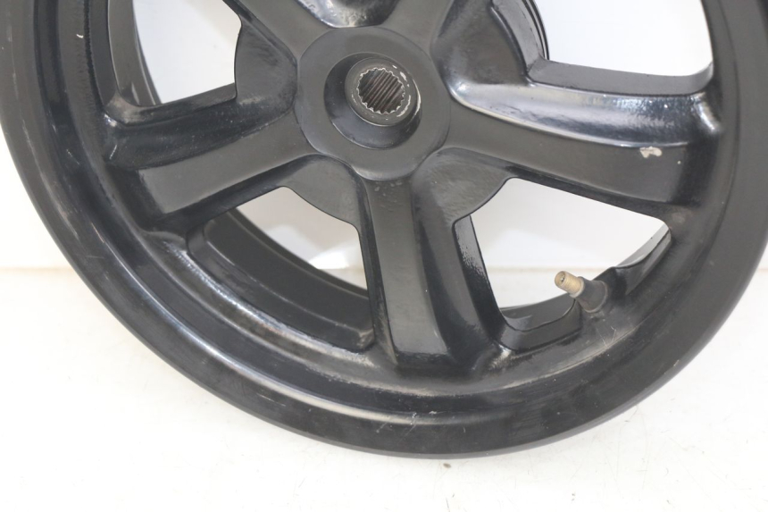 photo de REAR WHEEL RIM SYM CROX 4T 50 (2016 - 2023) - Product overview