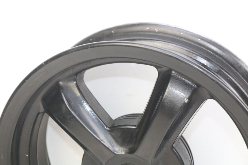 photo de REAR WHEEL RIM SYM CROX 4T 50 (2016 - 2023) - Fixing points details