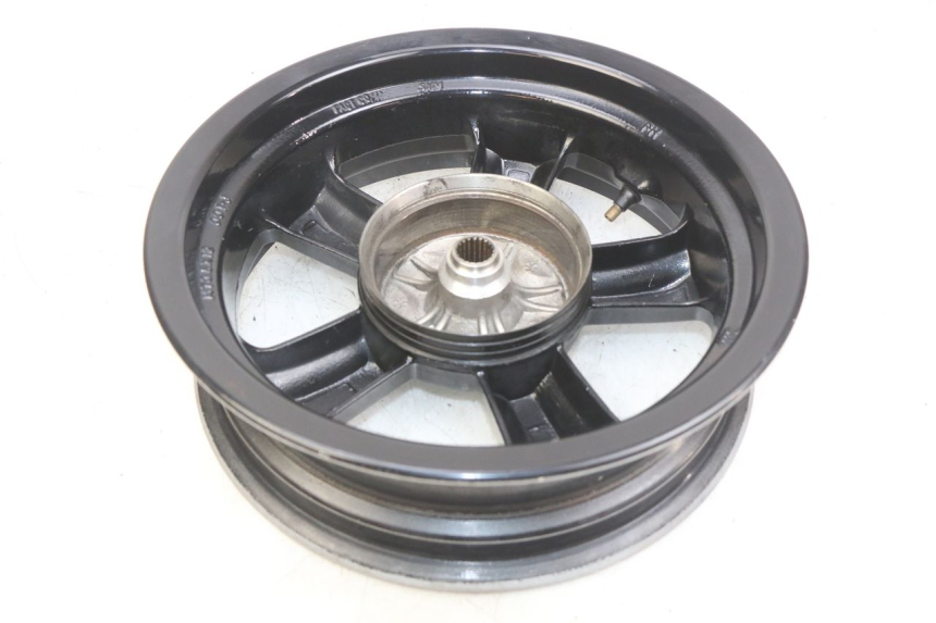photo de REAR WHEEL RIM SYM CROX 4T 50 (2016 - 2023) - Surface and material condition