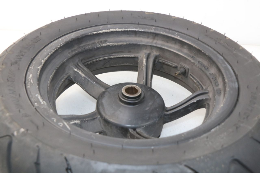 photo de REAR WHEEL RIM KYMCO DINK STREET 125 (2009 - 2014) - Alternative perspective