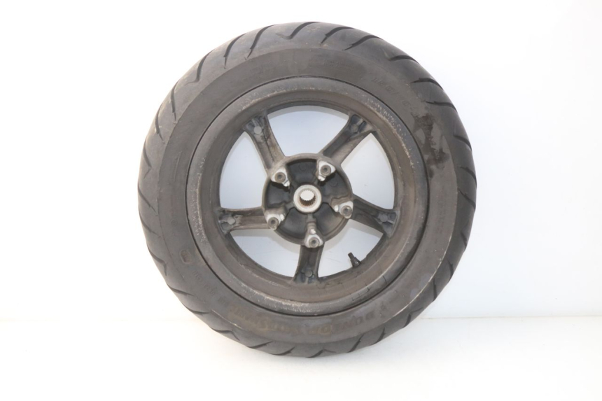 photo de REAR WHEEL RIM KYMCO DINK STREET 125 (2009 - 2014) - Technical close-up