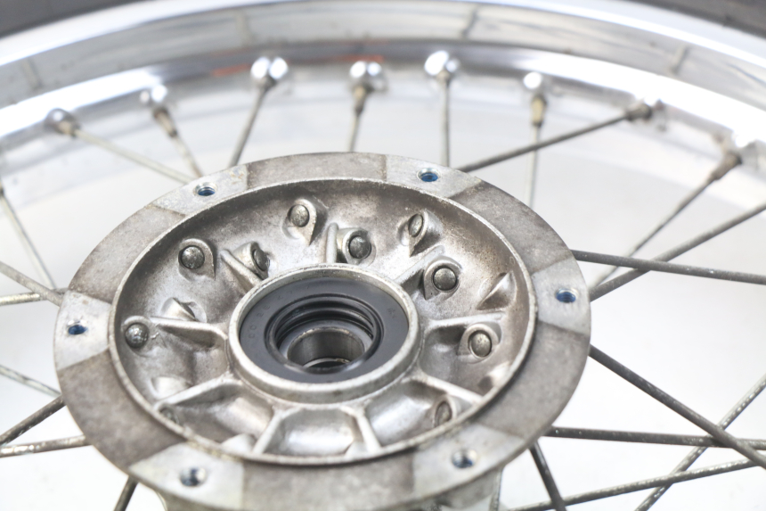 photo de REAR RIM YAMAHA DTR DT-R 125 (1989 - 2004) - Distinctive features