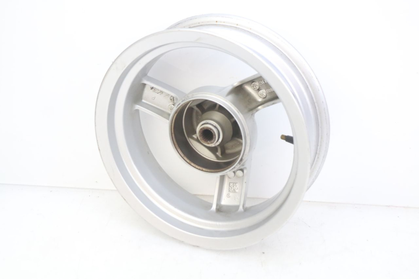 photo de REAR WHEEL RIM PEUGEOT E-VIVACITY 1 (2012 - 2018) - Technical close-up