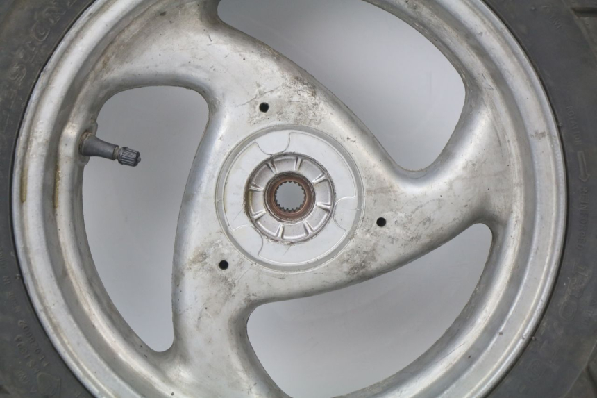 photo de REAR RIM PEUGEOT ELYSEO 50 (1998 - 2001) - Additional view of the item