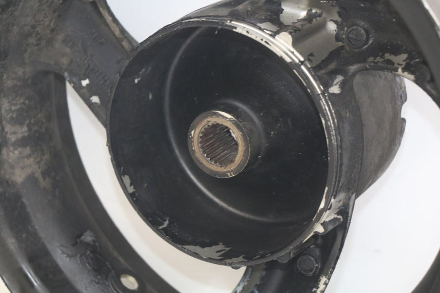 photo de REAR WHEEL RIM HONDA FES PANTHEON 125 (2003 - 2007) - Component detail