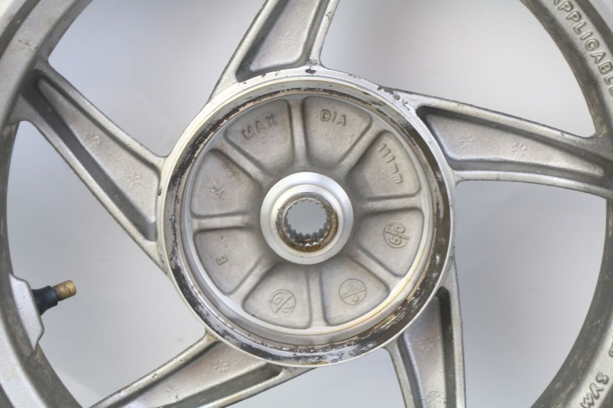 photo de REAR WHEEL RIM SYM FIDDLE 2 50 (2008 - 2013) - Additional view of the item