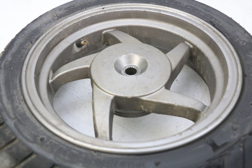 photo de REAR WHEEL RIM SYM FIDDLE 2 50 (2008 - 2013) - Fixing points details