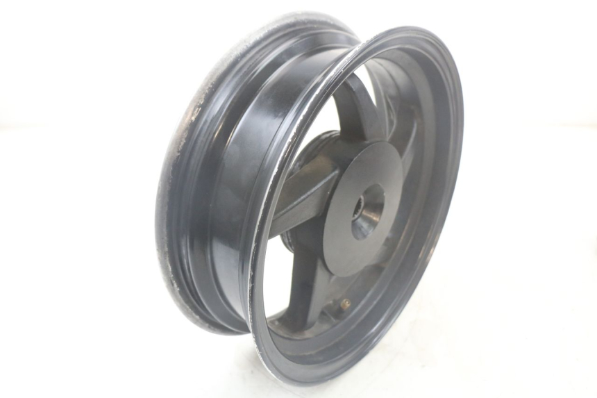 photo de REAR WHEEL RIM SYM FIDDLE 2 50 (2008 - 2013) - Additional view of the item