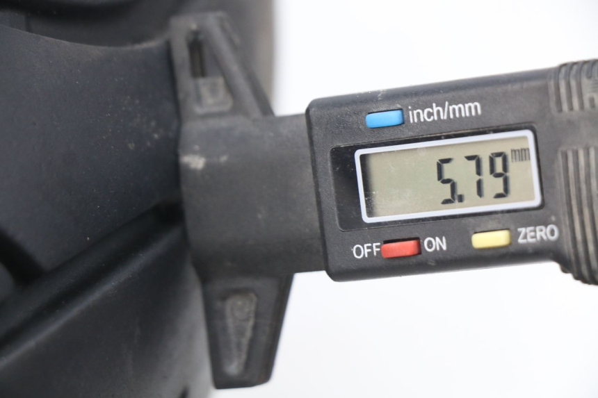 photo de REAR WHEEL RIM YAMAHA FJ 3CX 1200 (1986 - 1996) - Zoom on usage condition