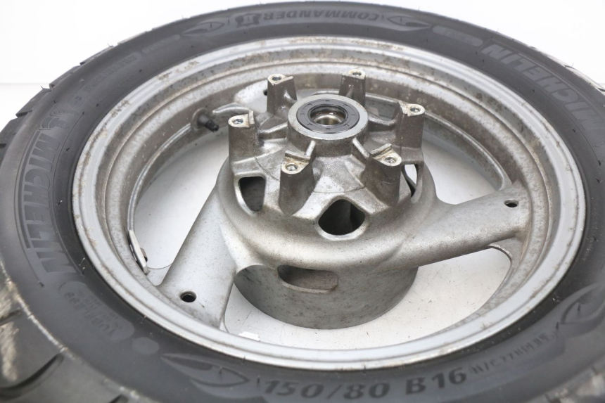 photo de REAR WHEEL RIM YAMAHA FJ 3CX 1200 (1986 - 1996) - Product overview