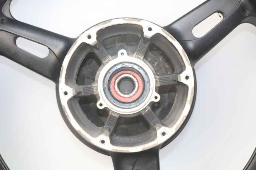 photo de REAR WHEEL RIM YAMAHA FJR ABS 1300 (2016 - 2020) - Supplementary product photo