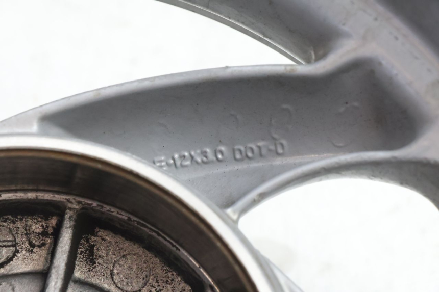 photo de REAR WHEEL PIAGGIO FLY 2T 50 (2004 - 2017) - High-resolution close-up