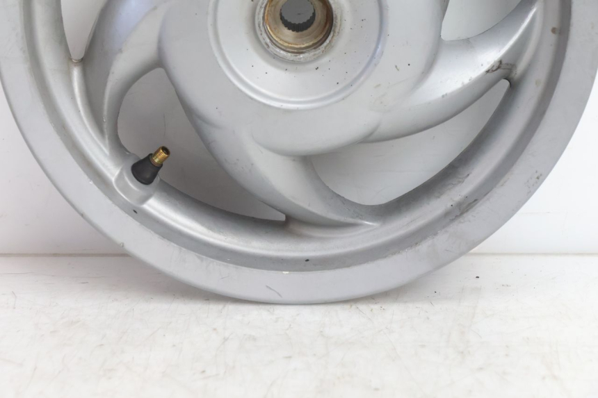 photo de REAR WHEEL PIAGGIO FLY 2T 50 (2004 - 2017) - Zoom on usage condition