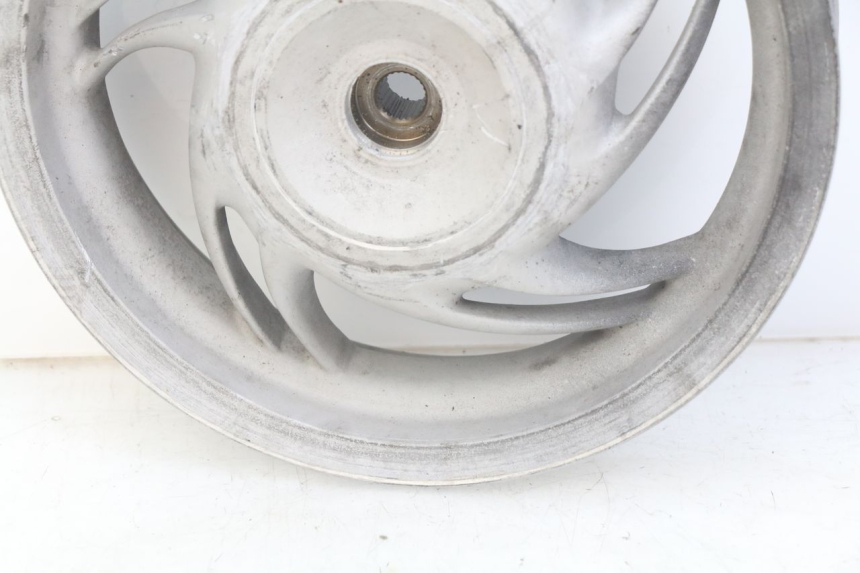 photo de REAR WHEEL RIM PIAGGIO FLY 4T 50 (2013 - 2017) - Product overview