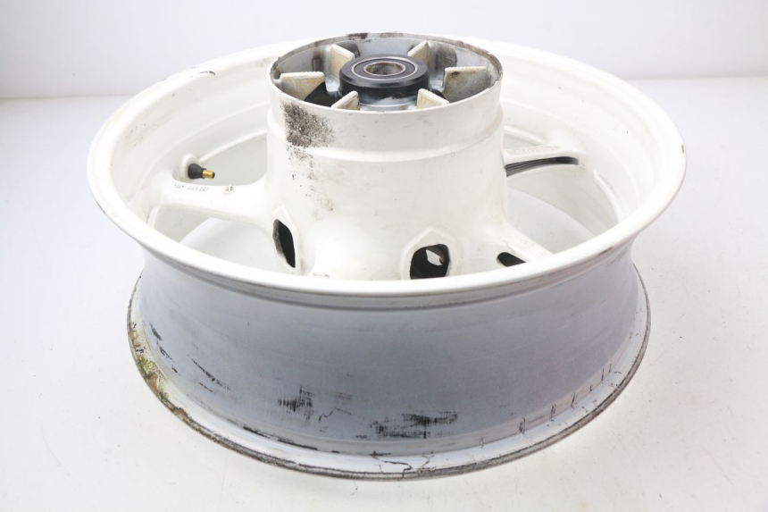 photo de REAR RIM YAMAHA FZ8 800 (2010 - 2016) - Component detail