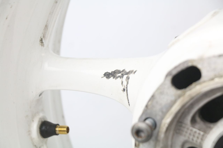 photo de REAR RIM YAMAHA FZ8 800 (2010 - 2016) - Alternative perspective