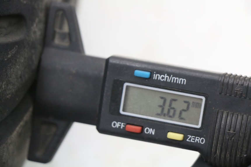 photo de REAR RIM PEUGEOT GEOPOLIS RS 125 (2007 - 2009) - High-resolution close-up