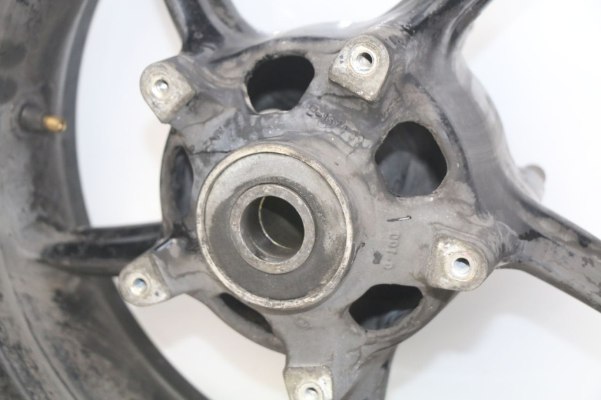 photo de REAR WHEEL RIM GILERA GP 800 (2007 - 2013) - Technical close-up