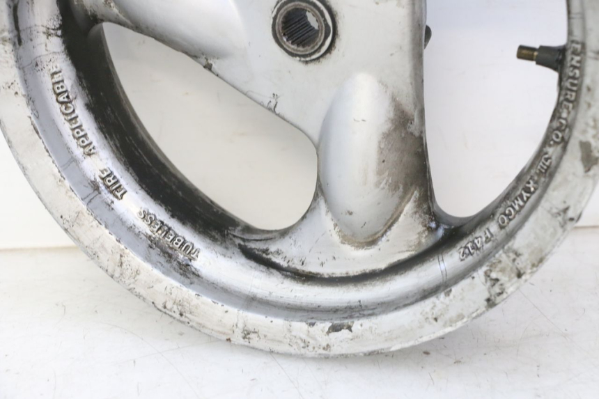 photo de REAR RIM KYMCO GRAND DINK 125 (2002 - 2007) - Surface and material condition