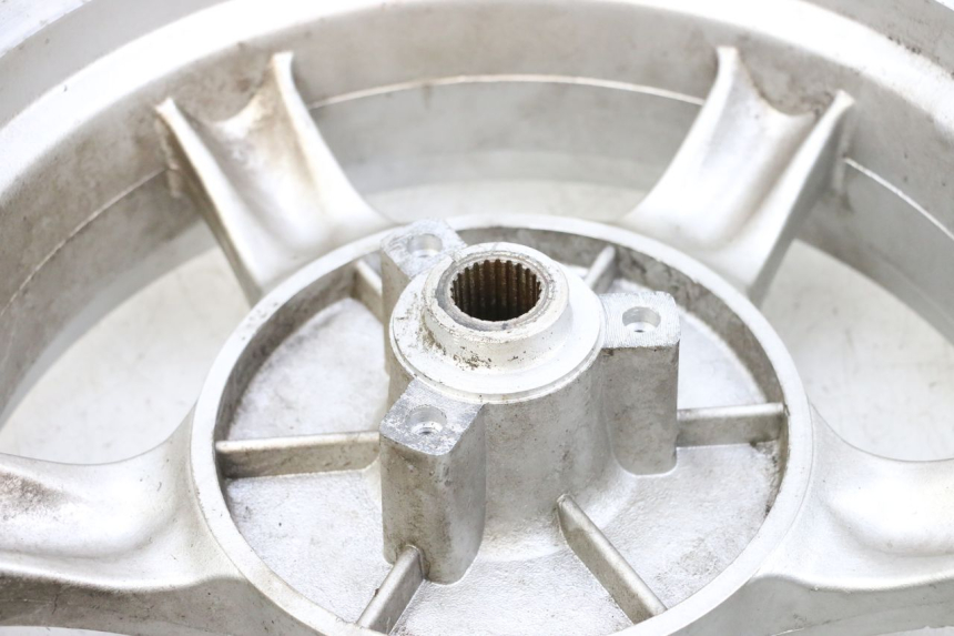 photo de REAR RIM JM MOTORS GTS 125 (2015 - 2019) - Zoom on usage condition