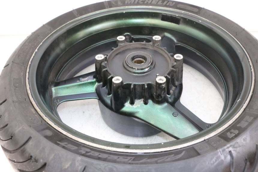 photo de REAR RIM HONDA CBR F 1000 (1993 - 1996) - Fixing points details