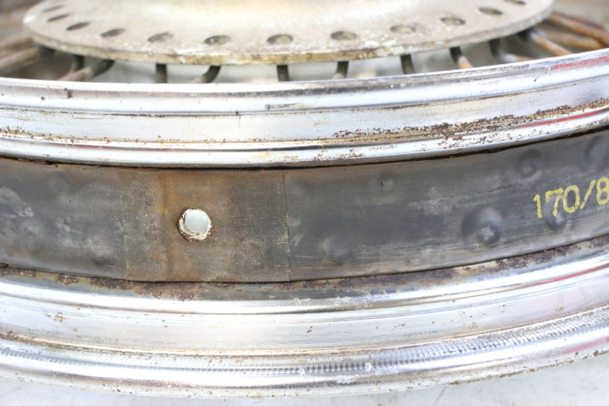 photo de REAR RIM HONDA VT C2 SHADOW 750 (1997 - 2001) - Alternative angle