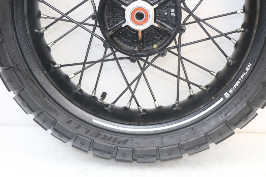 photo de REAR RIM HUSQVARNA SVARTPILEN 401 (2018 - 2023) - Markings and original references