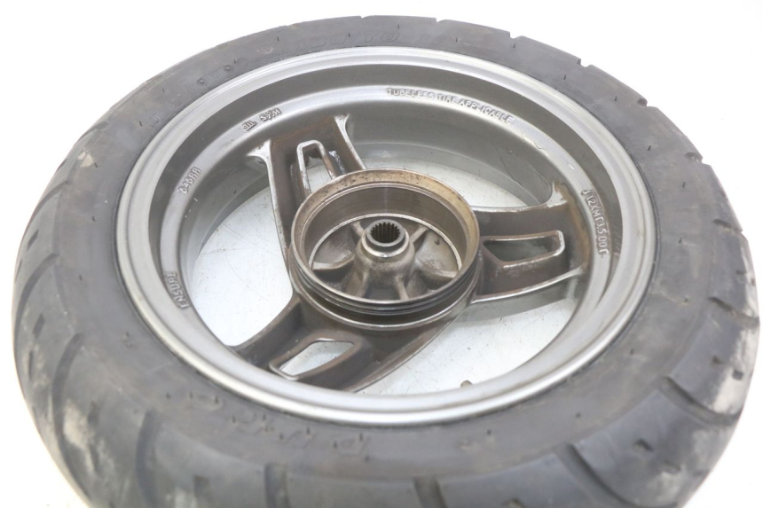 photo de REAR WHEEL RIM SYM JET EURO X 2T 50 (2003 - 2007) - Zoom on usage condition