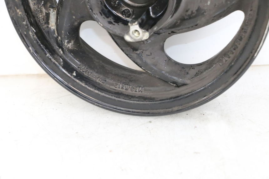 photo de REAR WHEEL RIM SYM JOYRIDE EVO 125 (2009 - 2016) - Surface and material condition