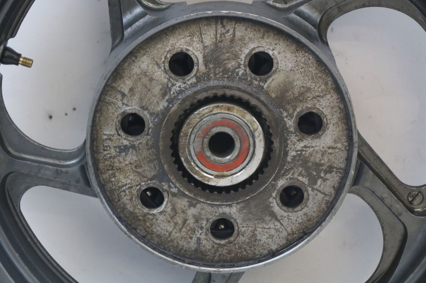 photo de REAR RIM KAWASAKI GTR 1000 (1994 - 2004) - Technical close-up