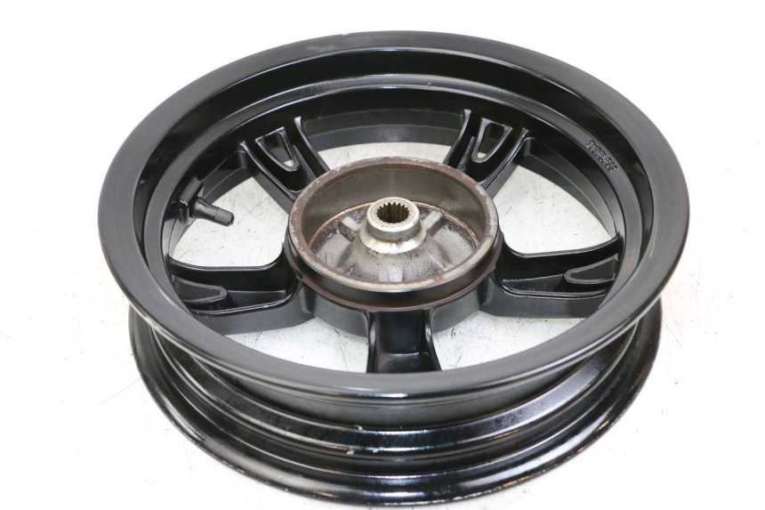 photo de REAR WHEEL RIM PEUGEOT KISBEE 4T 50 (2018 - 2022) - Distinctive features