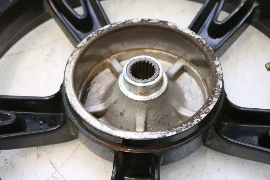 photo de REAR WHEEL RIM PEUGEOT KISBEE 4T 50 (2018 - 2022) - Additional view of the item