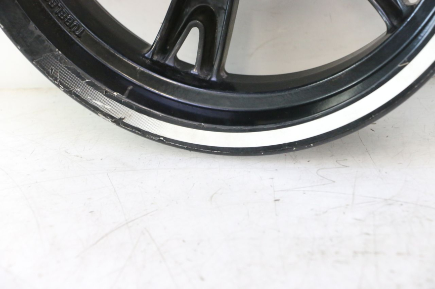 photo de REAR WHEEL RIM PEUGEOT KISBEE 4T 50 (2018 - 2022) - Zoom on usage condition