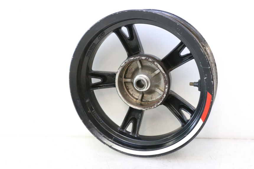 photo de REAR WHEEL RIM PEUGEOT KISBEE 4T 50 (2018 - 2022) - Technical close-up