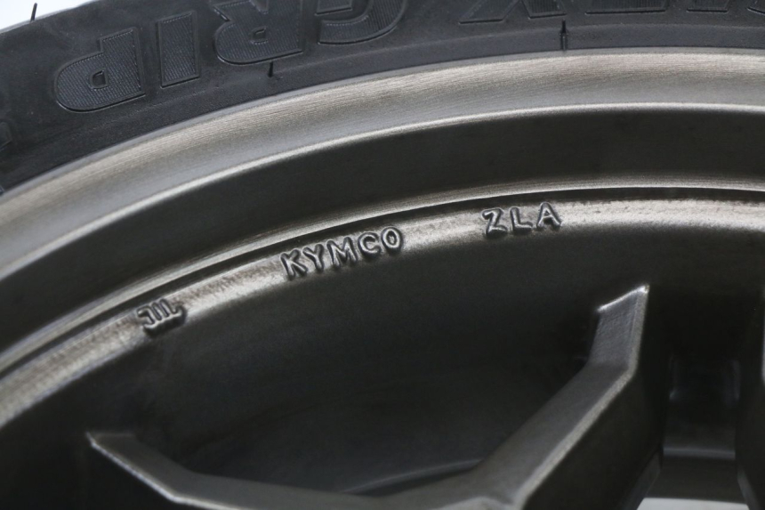 photo de REAR WHEEL RIM KYMCO X-TOWN XTOWN 125 (2016 - 2021) - Zoom on usage condition