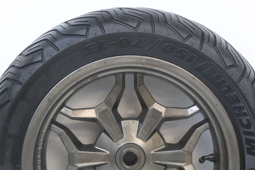 photo de REAR WHEEL RIM KYMCO X-TOWN XTOWN 125 (2016 - 2021) - Alternative perspective